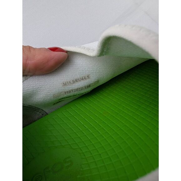 Oofos OOmg eeZee Low Mens Size 11.5 Slip-On‎ Shoes Knit White Recovery Comfort - Picture 6 of 7